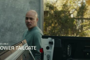 2024 Ford F-150 Lightning FLASH: Power Tailgate, Tailgate Work Surface, and Spacious Frunk