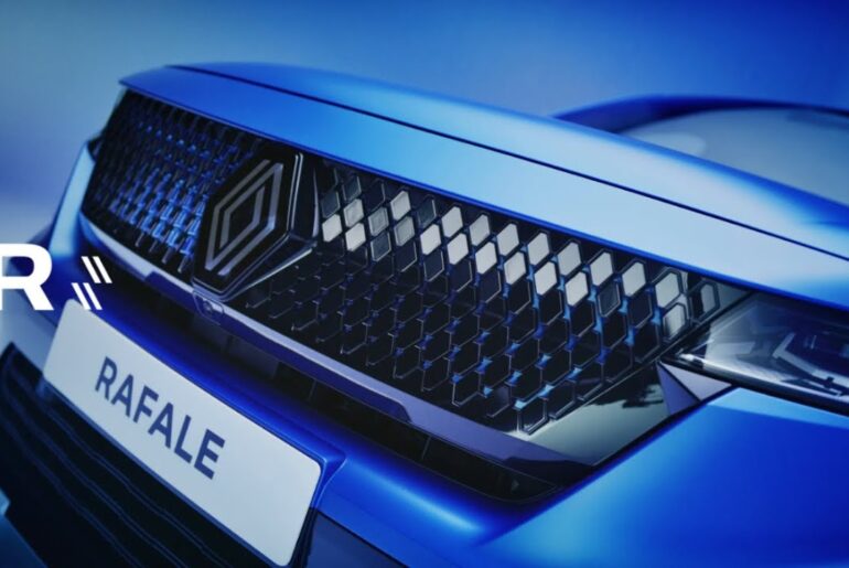Renault Rafale E-Tech 4x4 300hp plugin hybrid | R:Demo