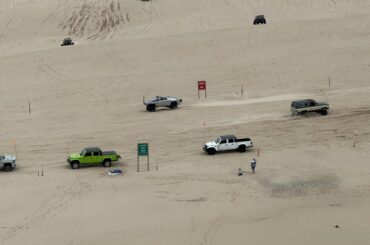 This DIY Cybertruck at the sand dunes