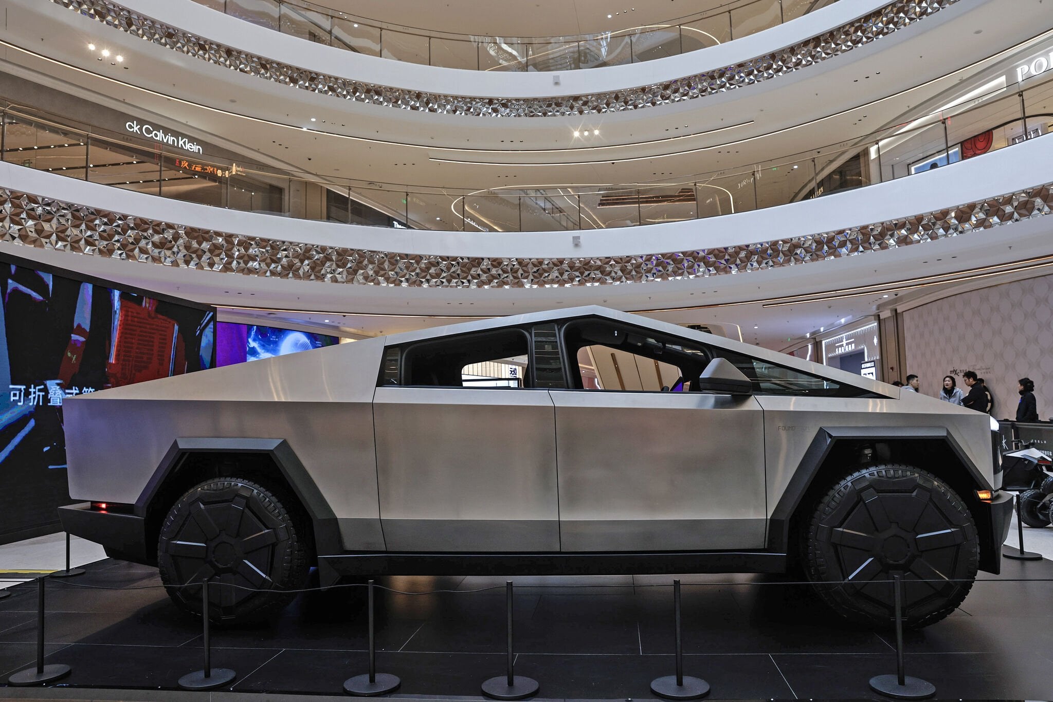 A major Chinese car company already has a Cybertruck knockoff EVSHIFT