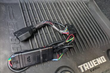 Aftermarket GPS tracker found on brand new car, cash deal