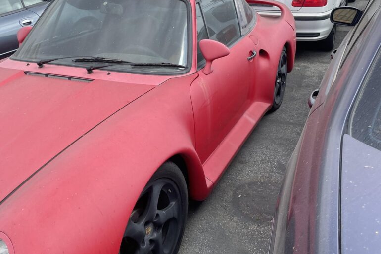 is this a real [porsche 959] at this body shop?