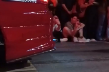 1000hp 2jz-gte S15 leaving a car meet