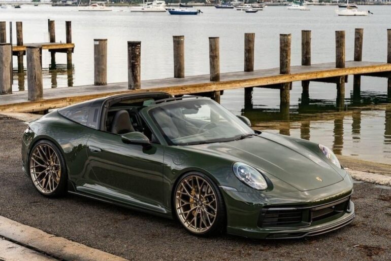 Olive Green Porsche 911 Targa [1079x910]