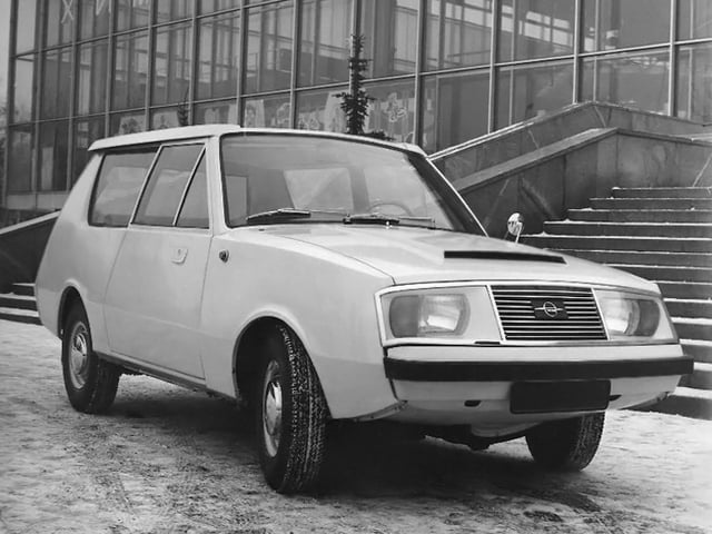1967 IZH-TE, Soviet compact car with sliding doors.
