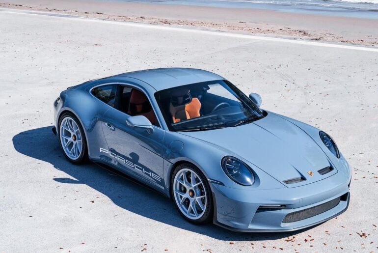Porsche 911 S/T [1440x1795]
