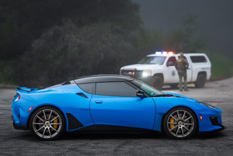 Lotus Evora with some NFS Most Wanted vibes... [3398x2266]