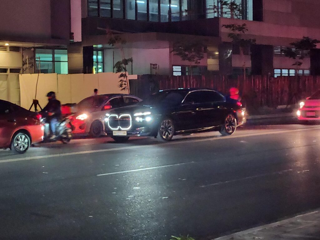 Just saw this [BMW 7 series] in person with the enormous kidney grill and it looks  ridiculous IMO