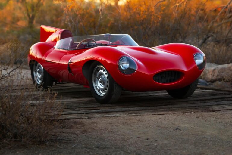 1955 Jaguar D-Type in red (4000x3000)