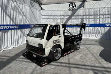 Mini race truck