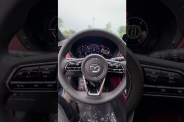 2025 Mazda CX-70 PHEV Premium Plus | Quick Look