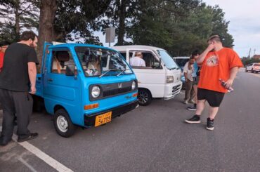 Kei truck street parking efficiency!