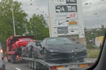 Spotted three Ferraris that were being transported to the nearby Ferrari dealer in Wijnegem Belgium 🇧🇪. All three of them had rare license plates of the Principality of Andorra. 🇦🇩