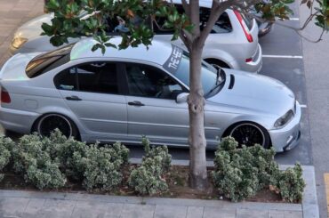 Spotted this stance e46
