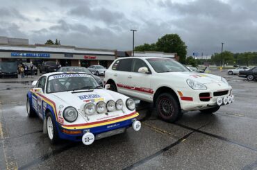A couple of offroad ready Porsches