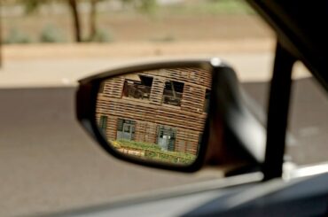 How to adjust the door mirrors | LEXUS EUROPE