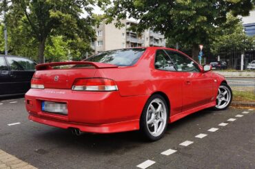 Spotted this 1998 Prelude