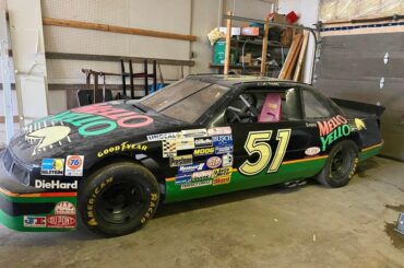 Someone please buy this...    Mellow Yellow Nascar from Days of Thunder
