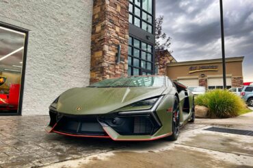 Lamborghini Revuelto in the rain.