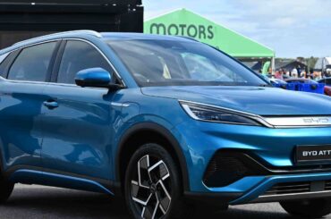 Canada Applies 100% Tariff to PRC-made Electric Vehicles