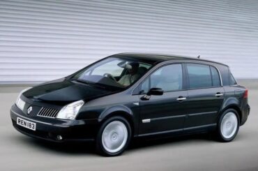 What should I consider if I want to buy a Renault VelSatis