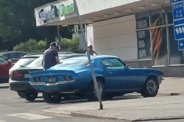 Tbh i like cars that look like this,which is probably why i like "old cars" so much