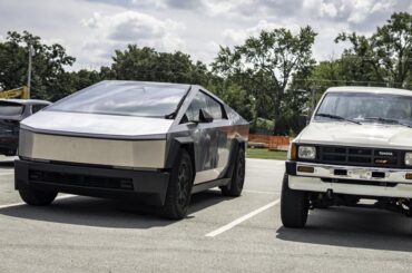 36yr difference between these two. Think the cybertruck will be here in 36yrs?