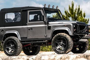 A defender with a Vette V8. Simply outstanding