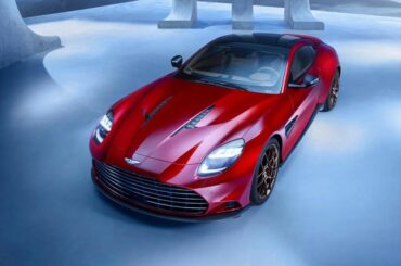 Ladies and Gentleman, the new Aston Martin Vanquish