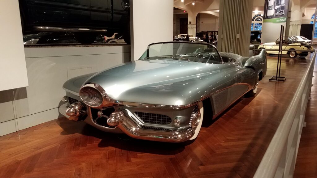 The General Motors Le Sabre 1951.