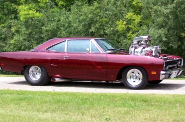 1970 Plymouth Roadrunner With A 440 Wedge,,BDS Blower Knocking Out 1200 HP.