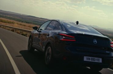 New Citroën ë-C4 X, a spacious lounge in a sleek fastback