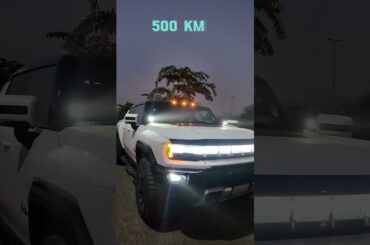 So intresting aaj kal log electric car ko fuel se kyu chala rahe hai. #trendingshorts #electric #car