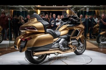 2025 Honda Gold Wing Review: The Ultimate Touring Machine!