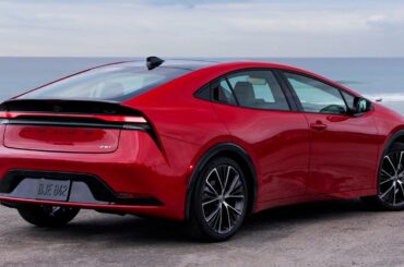 2025 Toyota Prius Plug-in Hybrid just got UPDATED.