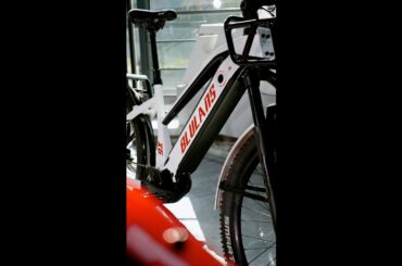 We're going to show you a bike with a bunch of travel-friendly accessories.