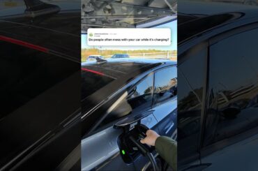 Worried someone might take the charger? No need, once you lock the car, the charger is locked in.