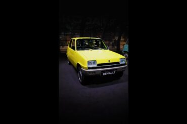 icons #Renault4 and #Renault5 share the spotlight on the #Renault stand at the #Retromobile show