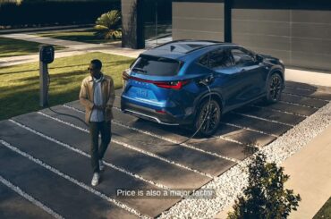 Plug-In Hybrids Are Here But Buyers Aren't Yet Convinced