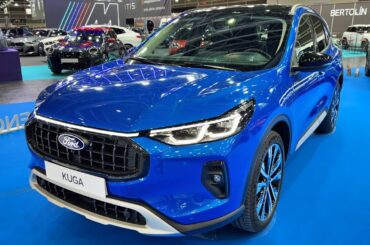 2025 Ford Kuga PHEV FIRST LOOK | Is This Ford's Best Hybrid SUV Yet?