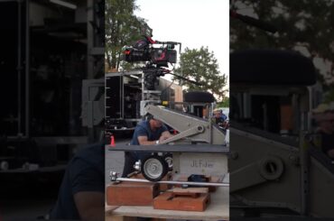 Take a peek behind the scenes of the 2025 Mitsubishi Outlander shoot! #BTS