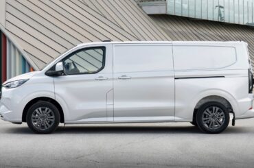 2025 Ford Transit Custom Plug-in Hybrid MultiCab (PHEV)