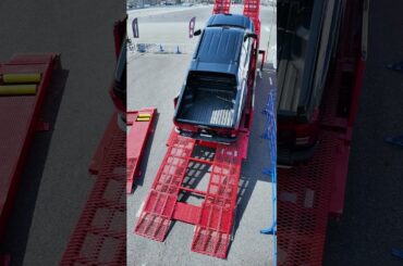 MITSUBISHI MOTORS demonstrates power to scale 45˚ slopes