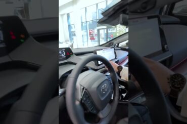 2025 Toyota Prius Plug-In Hybrid