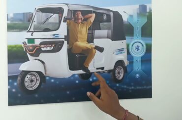 TVS ELECTRIC AUTO WITH COOL FEATURES WHICH NO COMPETITORS BRANDs REVIEW VLOG 2025