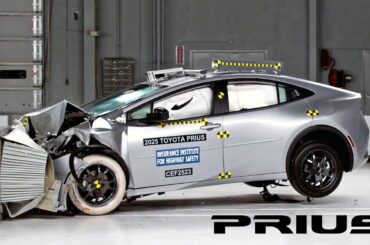 2025 Toyota Prius crash test - safe hybrid car