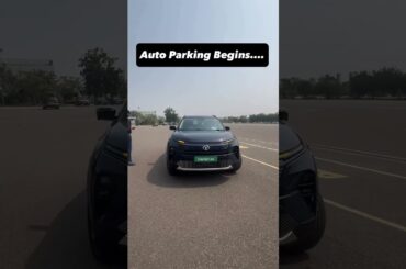 Tata Harrier.EV - Park Assist in action!