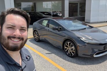 2025 Toyota Prius XSE Plug-In Hybrid in Guardian Gray