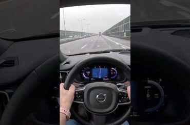Volvo V60 II Hybrid T6 350 HP Acceleration Test