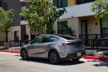 World's First Autonomous Delivery of a Car | Tesla